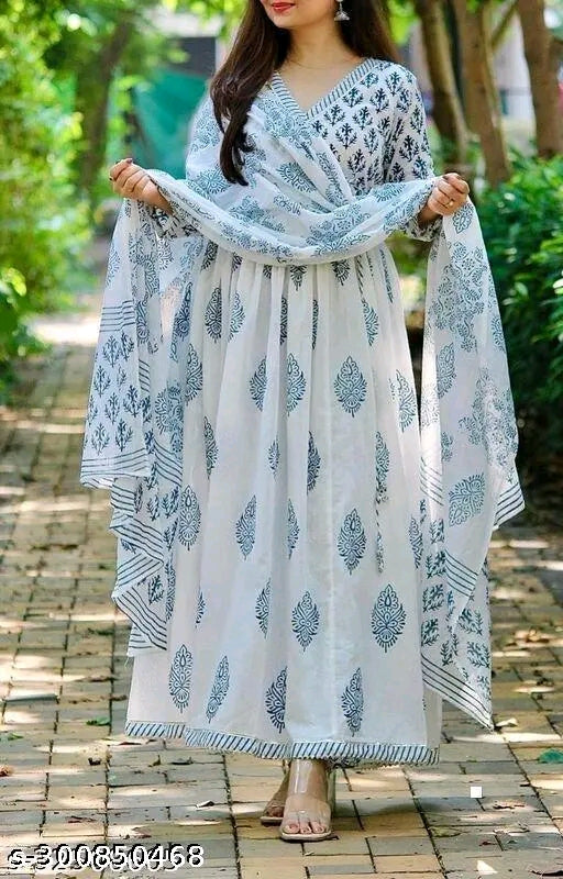 Anarkali kurti with blue scarf 💙